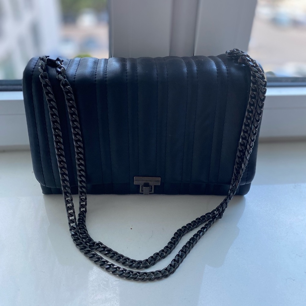 ZARA BLACK SHOULDER BAG